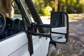 close up of extended Clearview towing mirror